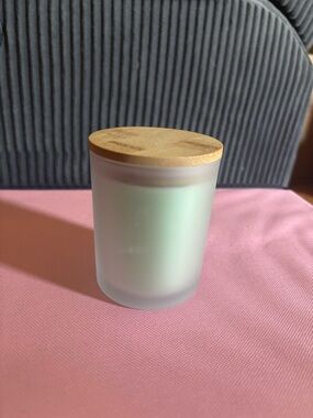 Apple Melon Frosted Glass Candle with Bamboo Lid